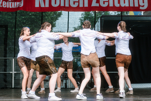 SR1_7272 | Hier finden Sie sämtliche Bilder aus der Admiral Bundesliga, oberösterreichischem Unterhaus und von weiteren Sportveranstaltungen.

Simon Reisinger - reisinger-simon.at - Realisiert mit Pictrs.com