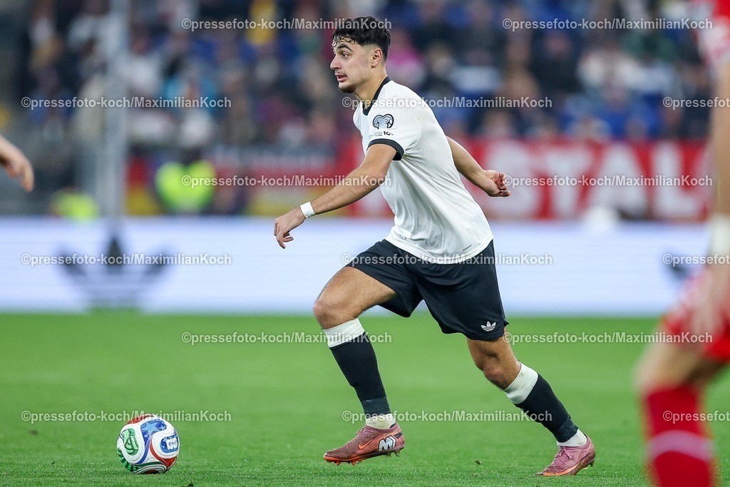 DFB10102502219 | 10.10.2025, Fußball, Länderspiel, Deutschland - Luxemburg, UEFA WM-Qualifikation, 2025/2026, Gruppe A, PreZero Arena in Sinsheim: Aleksandar Pavlovic (GER #05) DFB regulations prohibit any use of photographs as image sequences and or quasi-video.