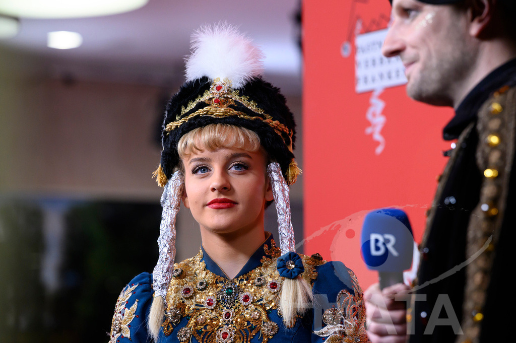 _DWI9755 | MATA IndoCon - Realisiert mit Pictrs.com