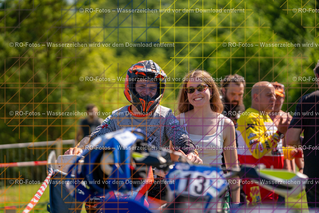 Wolfshausen 2 Lauf -5 | Sportfotografie von RO-Fotos: Motorsport, Motocross, Enduro, Laufveranstaltungen und Triathlon. Professionelle Fotos von Sportlern und Events. - Realisiert mit Pictrs.com
