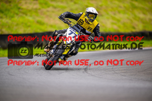 MaZZes_FotoMatrix_240621_6007705_0105 | GELB