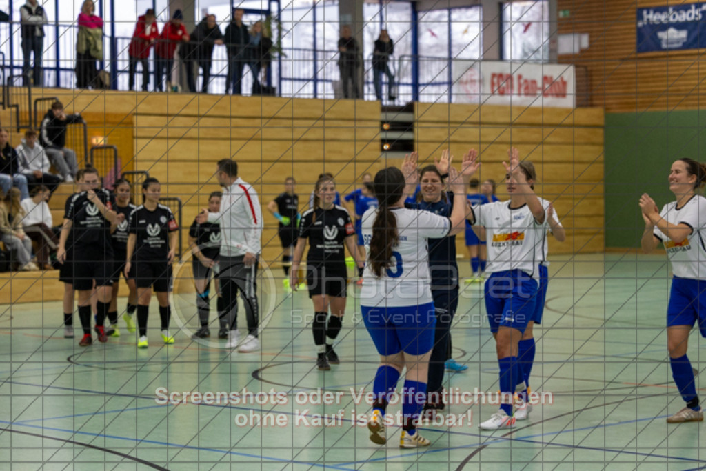 20260110_160335_0277 | SGM Wendlingen-Ötlingen vs. 1.FC Donzdorf II, Spiel um Platz 3Frauen-Hallenbezirksmeisterschaft in der Donzdorfer Lautertalhalle - 10.01.2026,Foto: PhotoPeet-Sportfotografie/Peter Harich