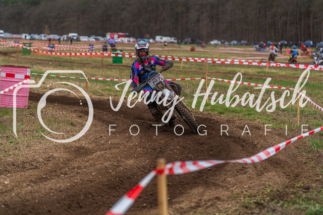 JHF.Maasdorf.1204 | jennyhubatsch-endurofotografie