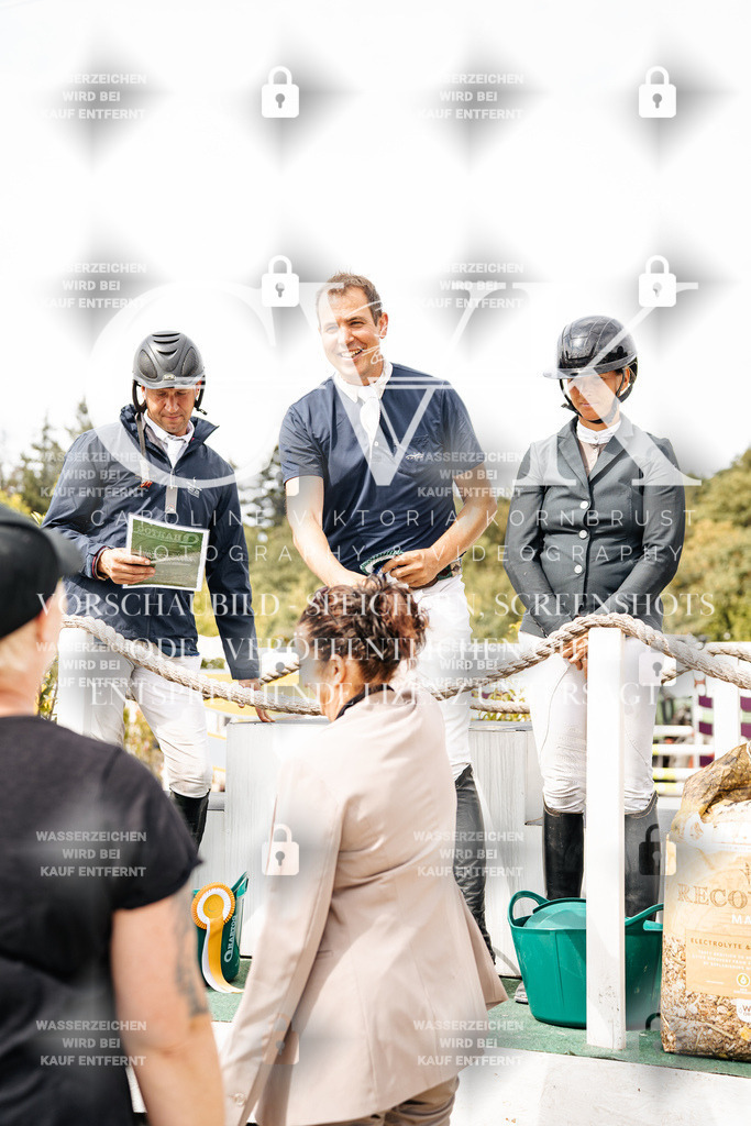 CK703761 | Turnierfotografie Pferdefotografie Trier Rheinland-Pfalz Pferdesport Reitsport Tierfotografie Sportfotografie Pferdevideo Pferdevideografie Equestrianvideography equestrianphotography  - Realisiert mit Pictrs.com