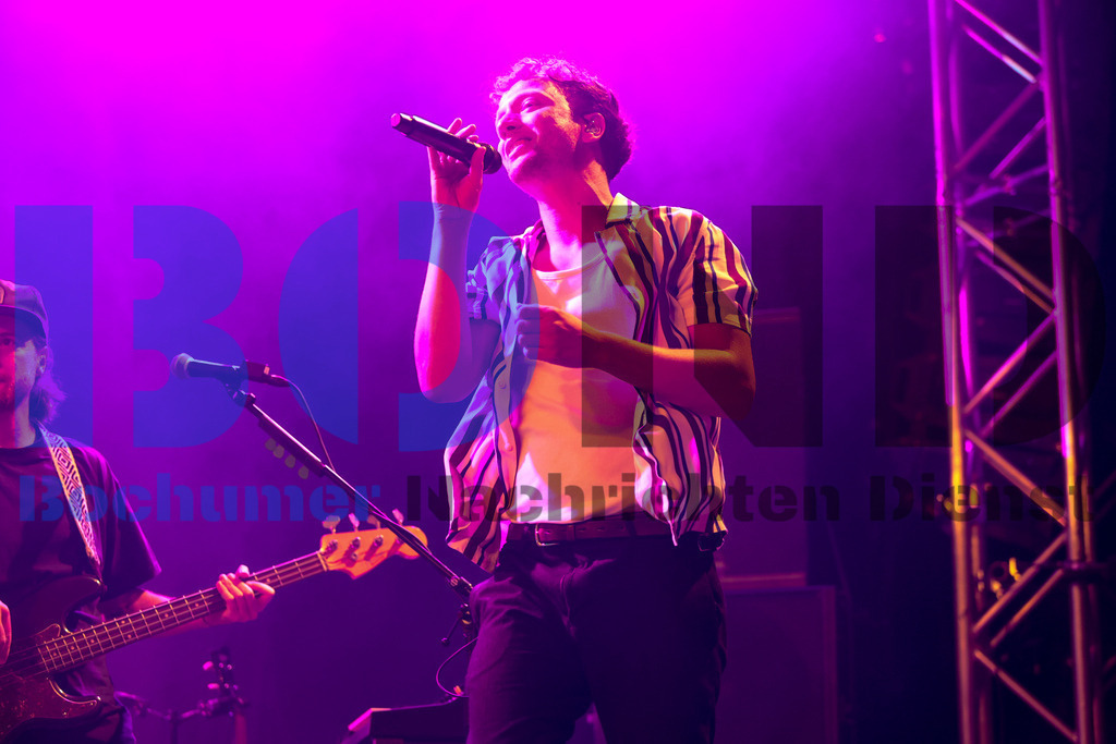 Zeltfestival Ruhr 2024 - Joris  {date} -  | {headline}(Foto: Sebastian Sendlak / BOND) - Realisiert mit Pictrs.com