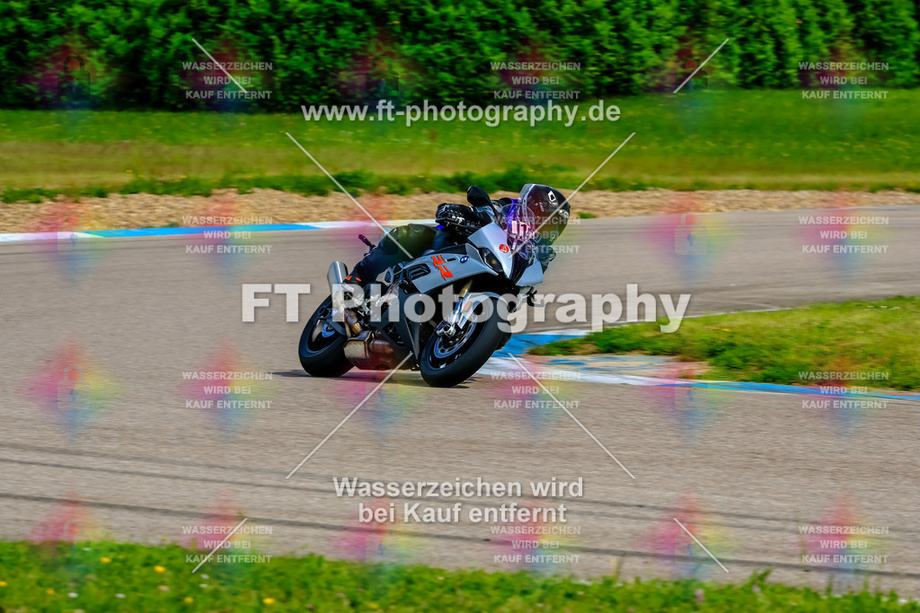 MotoTeam-9009 | Hier findet Ihr Bilder von Touristenfahrten auf der Nürburgring Nordschleife oder von anderen Veranstaltungen die ich besucht habe. Viel Spass beim Durch Schauen 