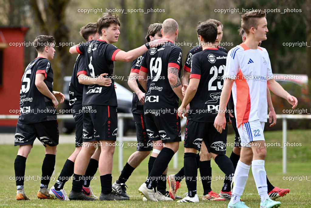 SV Rothenthurn vs. FC Dölsach | Jubel SV Rozhenthurn, #23 Marco Moser SV Rothenthurn, SV Rothenthurn vs. FC Dölsach, SV Rothenthurn vs. FC Dölsach am 04.04.2026 in Rothenthurn (Sportplatz Rothenthurn), Austria, (Photo by Bernd Stefan)