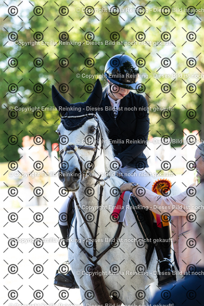 CL5A3550 | Emilia Reinking Fotografie - Realisiert mit Pictrs.com