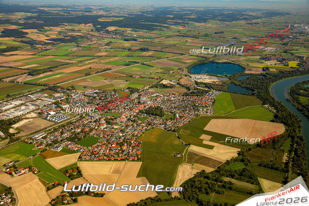 Das Luftbild zeigt :  Wörth an der Isar - Die Luftaufnahme wurde 2023 vom UL-Flugzeug aus erstellt ( keine Drohne ) - Hochauflösende Luftaufnahme - Für grossformatige Ausdrucke geeignet. Die Geschenkidee !Mit Lizenz und Bildrechte bestellbar