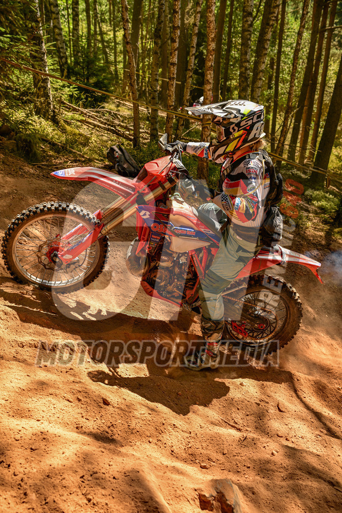 NZ8_2625 | grenznic640