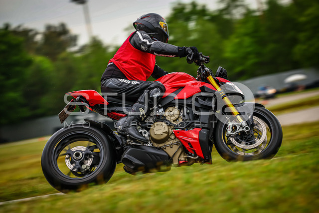 0085-250503_DCB-017_85 | Deine Full-Service-Agentur für ✔️Videoproduktionen und ✔️Motorsportfotografie Jetzt Angebot anfragen!