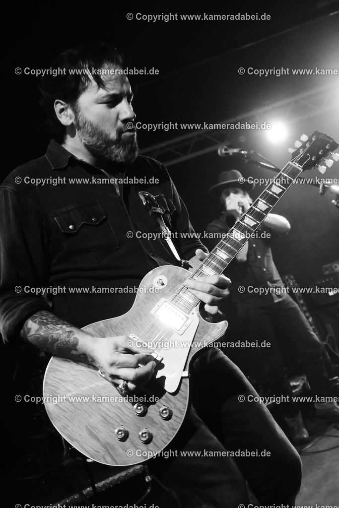 Konzert : Black Bottle Riot am 14.11.2025 im Rare Guitar in Münster | Konzert : Black Bottle Riot am 14.11.2025 im Rare Guitar in Münster - Realisiert mit Pictrs.com
