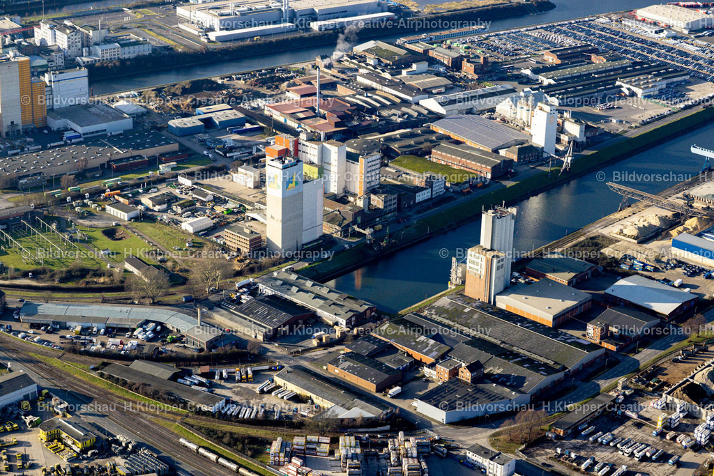 Luftbild Neuss-8919 | Luftbildfotografie Luftbild Werksgelände " Deutsche Tiernahrung Cremer GmbH &amp; Co. KG " in Neuss im Bundesland Nordrhein-Westfalen, Deutschland - Realisiert mit Pictrs.com