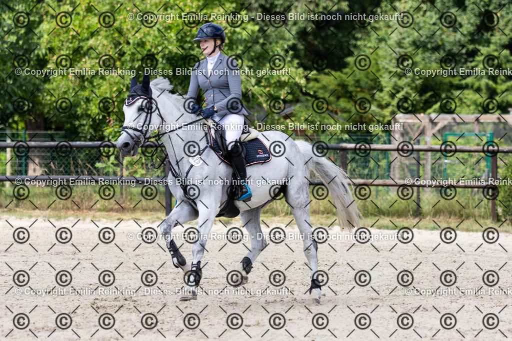 CL5A8537 | Emilia Reinking Fotografie - Realisiert mit Pictrs.com