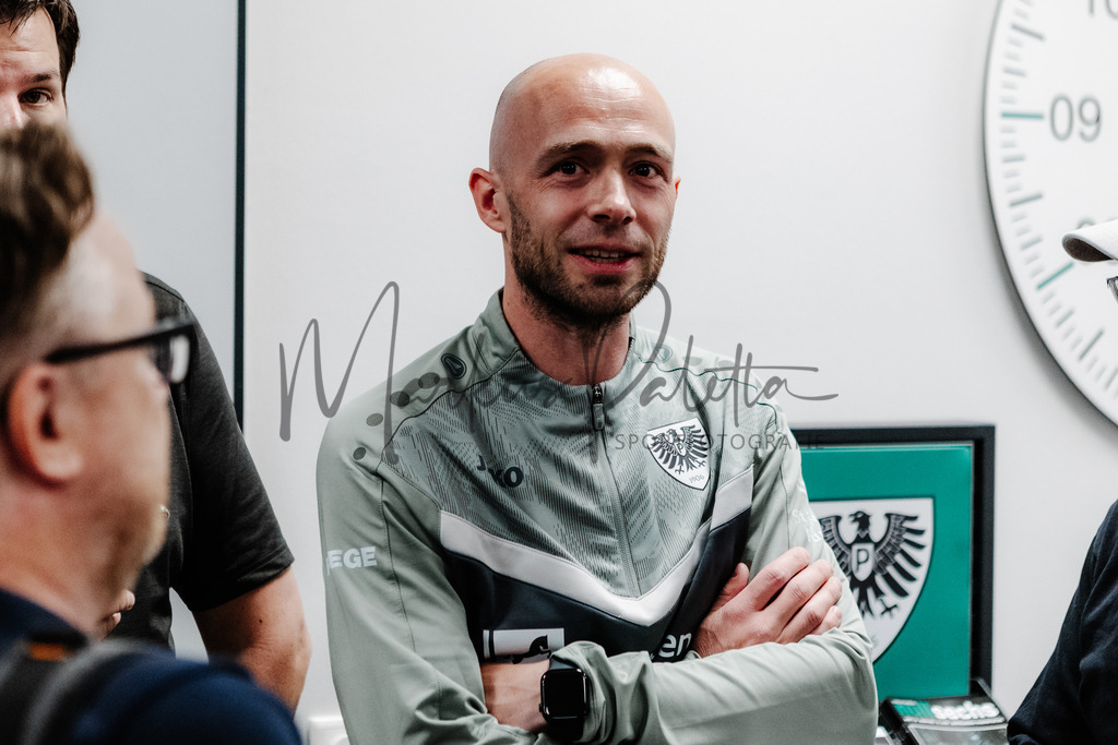 20250509-scp-bsc-0305 | Das ist die Fotodatenbank für authentische Sportfotografie aus Münster: Markus Paletta fotografiert Teams, Sportler:innen, Kinder, Events & Unternehmen. - Realisiert mit Pictrs.com