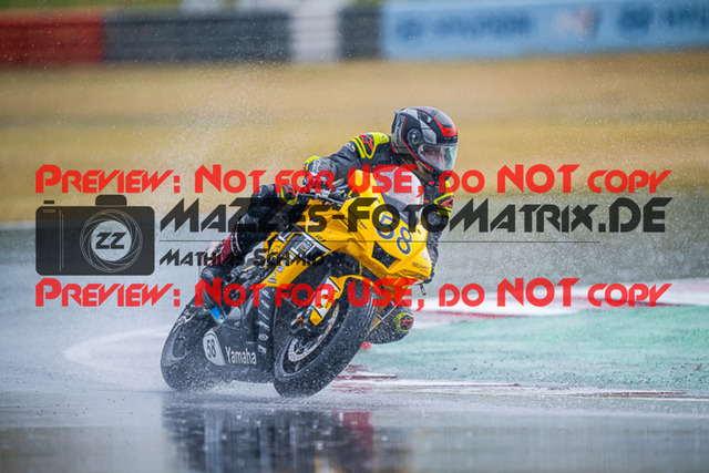 MaZZes_FotoMatrix_220624_4862 | TWINCUP