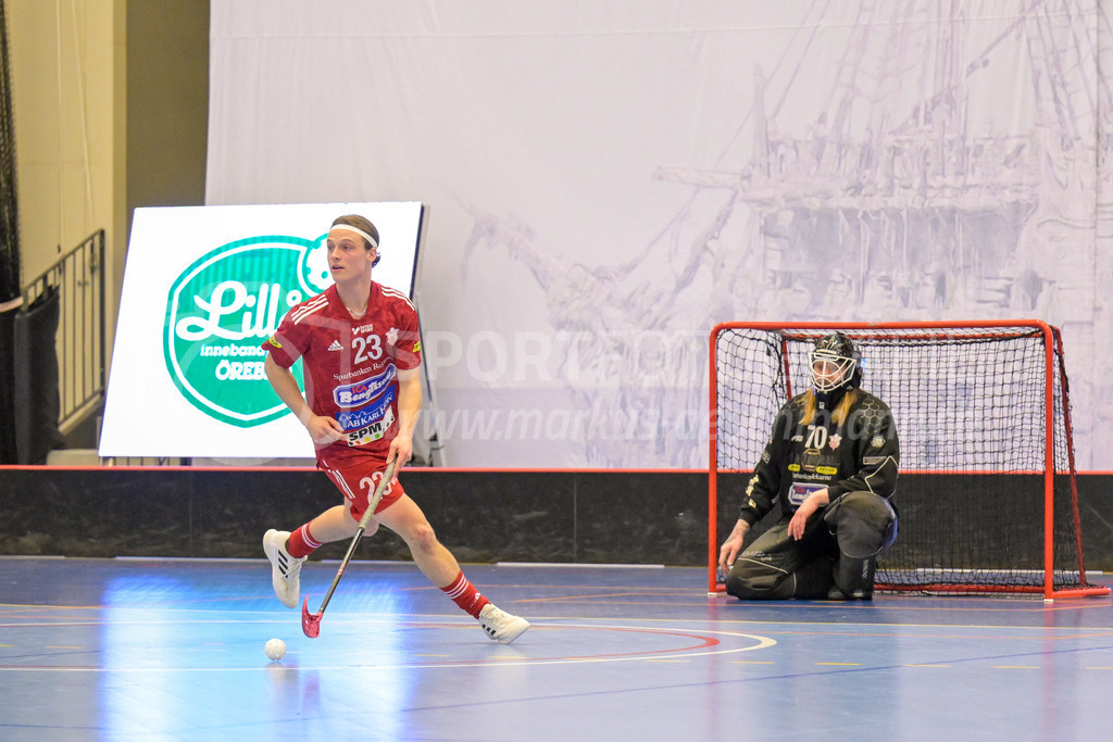 Lillan IBK vs Strängnäs IBK - 17. März 2024 | Lillan IBK vs Strängnäs IBK
Idrottshuset Örebro, Arenahallen, Örebro
Hampus Grundel (#23 Strängnäs IBK) and Wiktor Åkerstedt (#70 Strängnäs IBK).
Bild: Sportfotografie Markus Aeschimann | www.markus-aeschimann.ch - Realisiert mit Pictrs.com