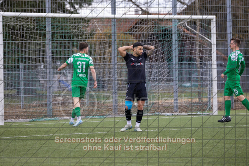 20250323_152215_0145 | #,TSV Wäschenbeuren (grün) vs. KSG Eislingen (schwarz), Fussball, Kreisliga A3 - Bezirk Neckar/Fils, 19. Spieltag, Saison 2024/2025, Kunstrasenplatz, Maitiser Straße , 73116 Wäschenbeuren, 23.03.2025 - 15:00 Uhr,Foto: PhotoPeet-Sportfotografie/Peter Harich