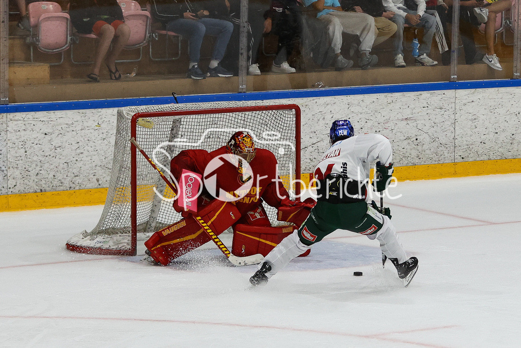 SC Langnau Tigers - Augsburger Panther | Thomas Jordan TREVELYAN (AEV #24) vergibt eine grosse Chance