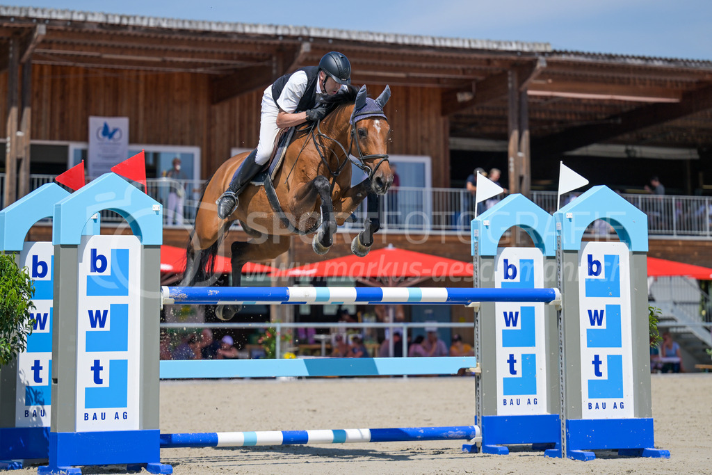 Pferdesporttage Winterthur - 19. July 2025 | Pferdesporttage WinterthurSandplatz Pferdesport-Arena, WinterthurBild: Sportfotografie Markus Aeschimann | www.markus-aeschimann.ch - Realisiert mit Pictrs.com