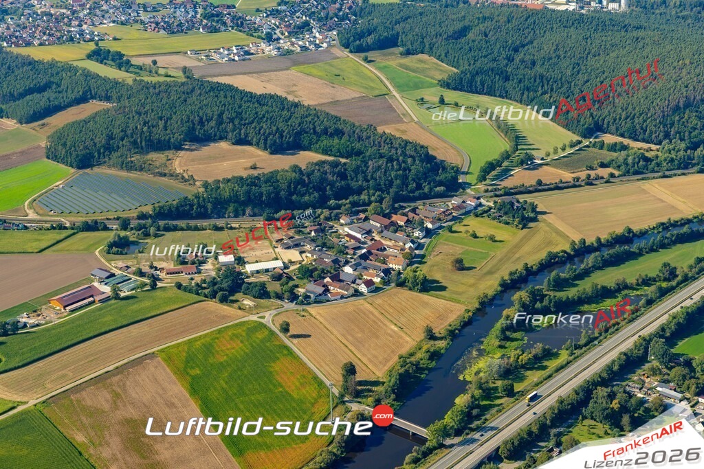 Das Luftbild zeigt : Brensdorf Stulln - Die Luftaufnahme wurde 2024 vom UL-Flugzeug aus erstellt ( keine Drohne ) - Hochauflösende Luftaufnahme - Für grossformatige Ausdrucke geeignet. Die Geschenkidee !Mit Lizenz und Bildrechte bestellbar