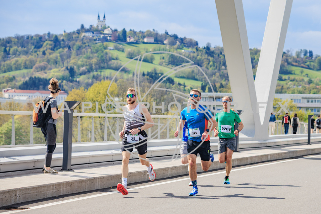 0C8A2009 | Sport-,  Presse- und Eventbegleitung!
Contact me !
