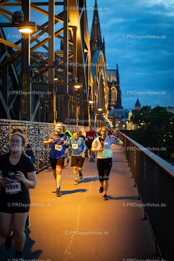 22. Nachtlauf des ASV Koeln; Koeln, 28.05.25 | Impressionen vom 22. Nachtlauf des ASV Koeln am 28.05.25 in der Altstadt von Koeln (Deutschland). Foto: BEAUTIFUL SPORTS/Bernd Hoffmann