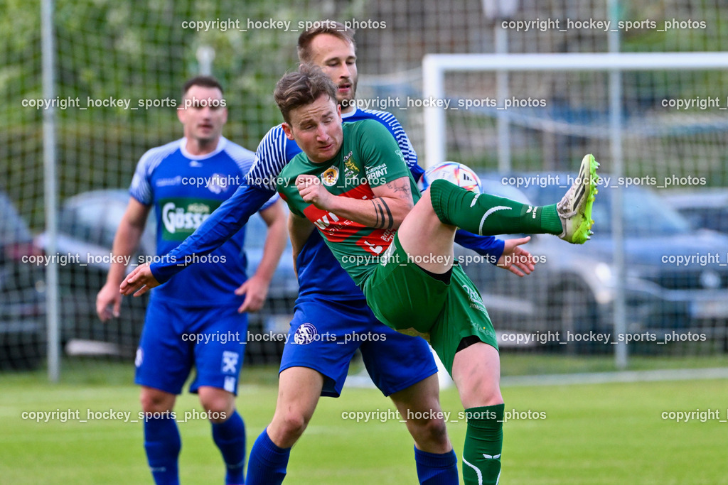 Dellach Gail vs. Rapid Lienz | #7 Benedikt Kaltenhofer Dellach Gail, #11 Benjamin Josef Michael Martin Bürgler Rapid Lienz, Dellach Gail vs. Rapid Lienz, Dellach Gail vs. Rapid Lienz am 26.04.2024 in Dellach (Sportplatz Dellach Gail), Austria, (Photo by Bernd Stefan)