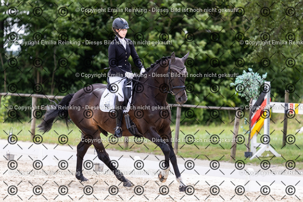 CL5A2582 | Emilia Reinking Fotografie - Realisiert mit Pictrs.com