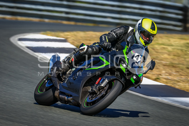 0042-260814BB-017_42 | Deine Full-Service-Agentur für ✔️Videoproduktionen und ✔️Motorsportfotografie Jetzt Angebot anfragen!