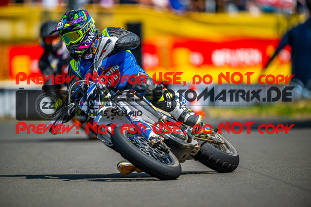 MaZZes_FotoMatrix_230609_0781 | UE40