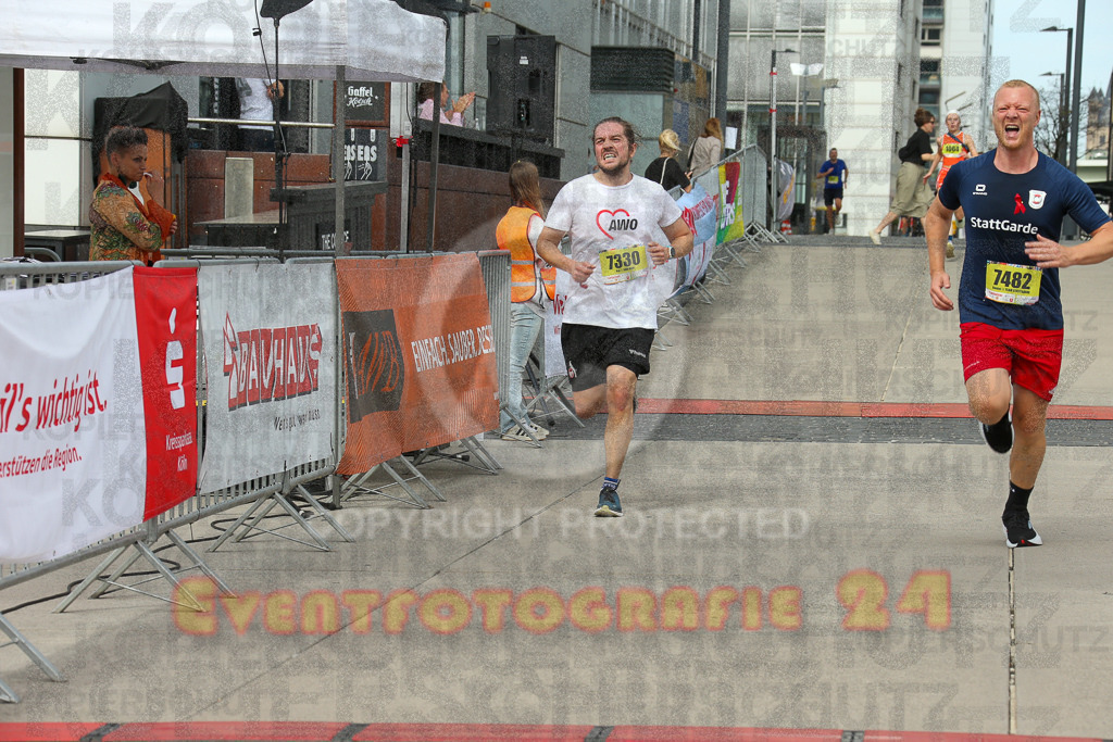 250920_1323_EX1_4261 | Sportfotografie im Rhein-Sieg Kreis, Köln, Bonn, NRW, Rheinland Pfalz, Hessen, etc. Unser Tätigkeitsfeld umfasst den Laufsport vom Volkslauf über den Marathon, Duathlon, Triathon bis zum Ultralauf wie Kölnpfad Ultra oder Schindertrail.