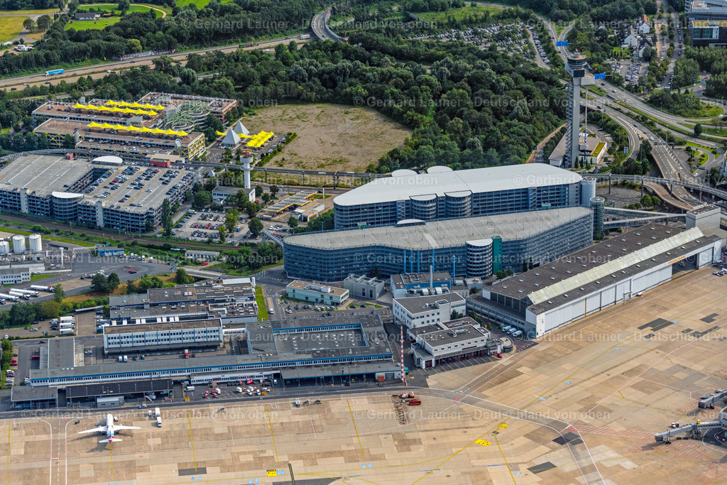 4049685 | Parkhäuser am Flughafen, Düsseldorf