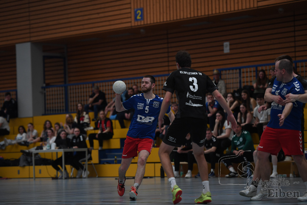 VFL Rastede-Elsflether TB 2 | VFL Rastede (blau)-Elsflether TB 2 (schwarz) am 06.04.2024 in Rastede (Sporthalle Feldbreite), Deutschland, Photo: Philip Eiben 2024 - Realisiert mit Pictrs.com