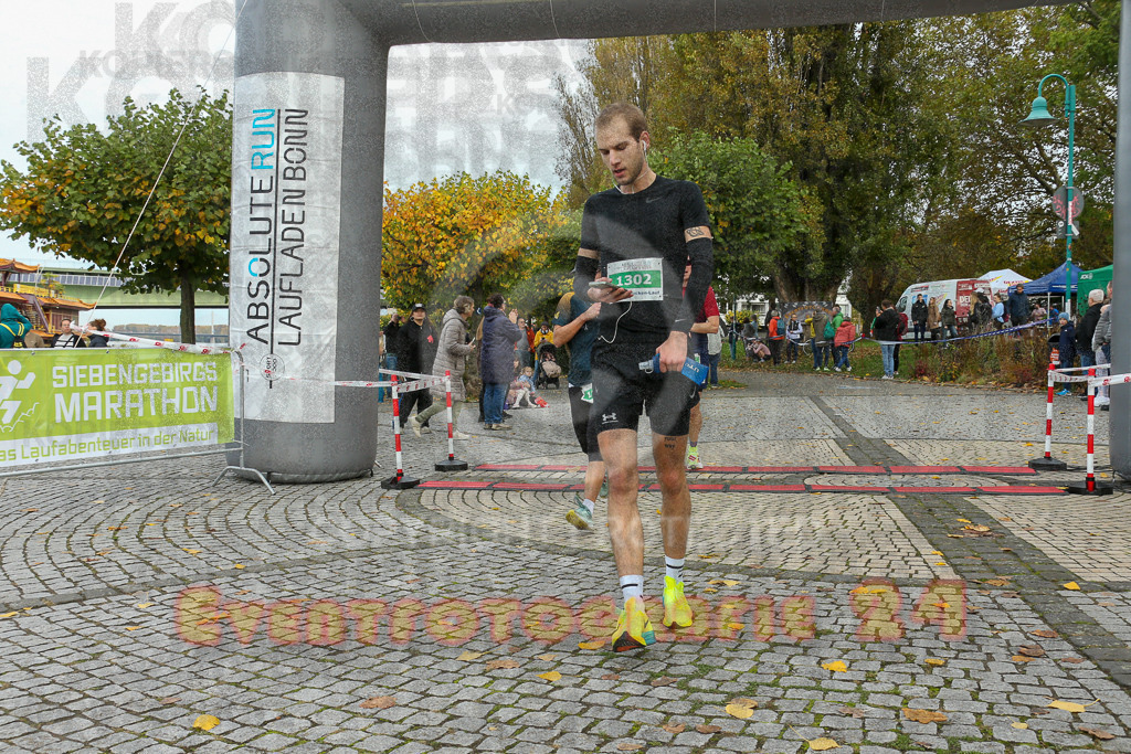 241020_1057_EX1_0475 | Sportfotografie im Rhein-Sieg Kreis, Köln, Bonn, NRW, Rheinland Pfalz, Hessen, etc. Unser Tätigkeitsfeld umfasst den Laufsport vom Volkslauf über den Marathon, Duathlon, Triathon bis zum Ultralauf wie Kölnpfad Ultra oder Schindertrail.