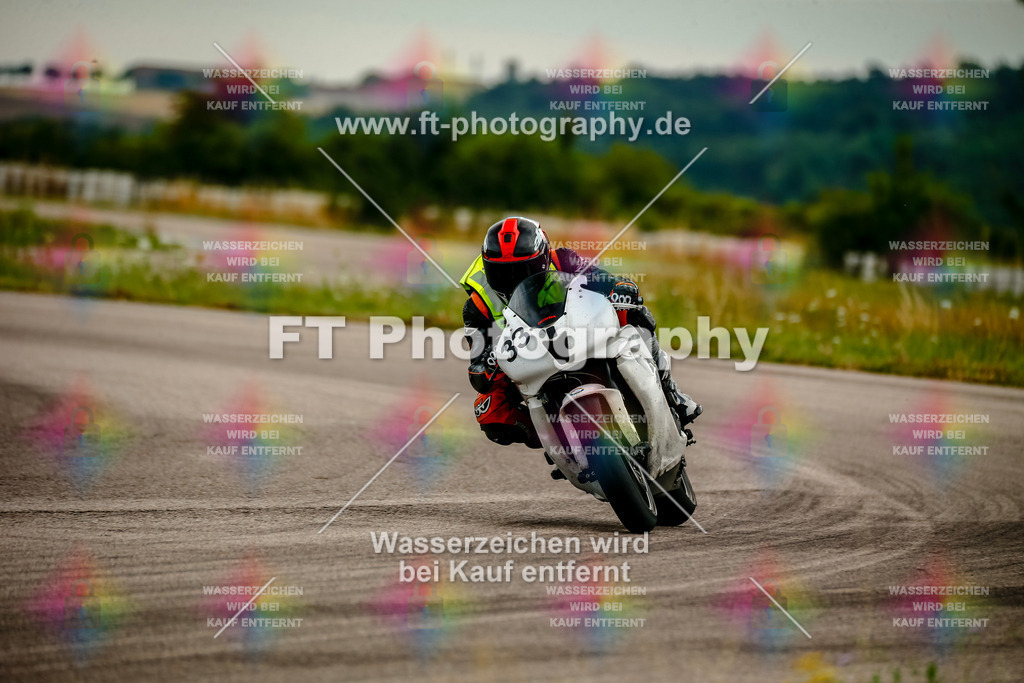 Chambley Juli-2107 | Hier findet Ihr Bilder von Touristenfahrten auf der Nürburgring Nordschleife oder von anderen Veranstaltungen die ich besucht habe. Viel Spass beim Durch Schauen 