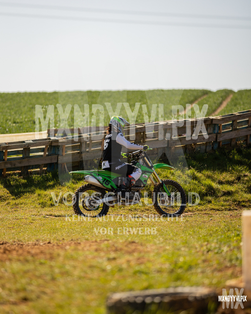 866A3371 | mxndyyvipix
