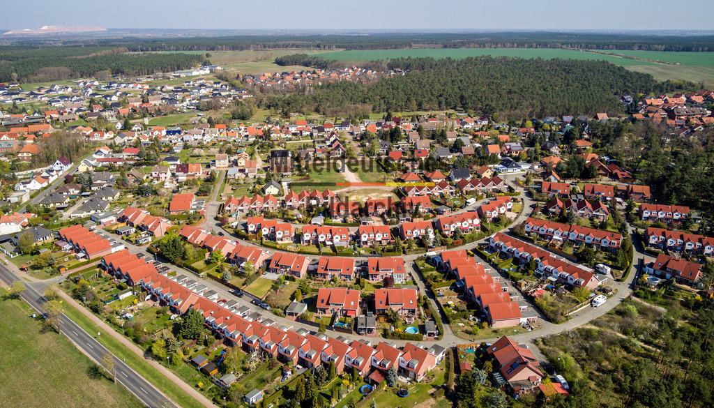 Lostau_Tronnier-0010 | Lostau Wohnsiedlung - Realisiert mit Pictrs.com