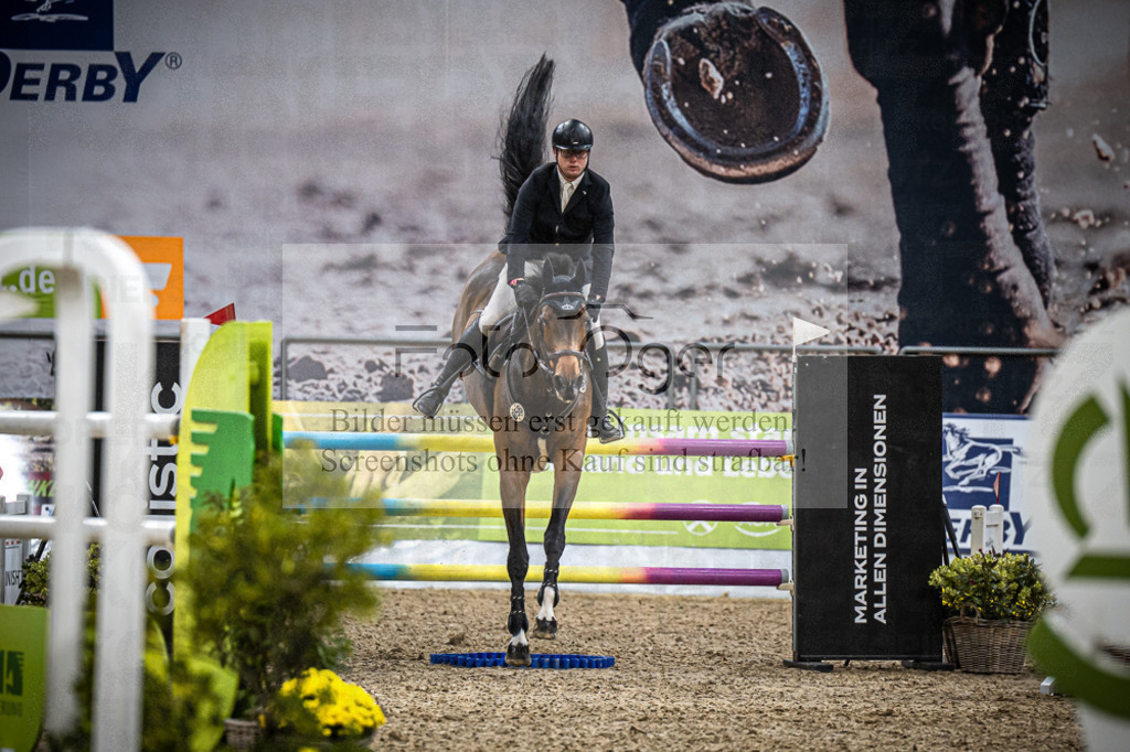 DOS_1240 | Entdecke hochwertige Reitturnierfotos von Foto Oger. Professionell, emotional und authentisch – jetzt Lieblingsmomente im Shop bestellen.Deutschlandweite Turnierfotografie. - Realisiert mit Pictrs.com