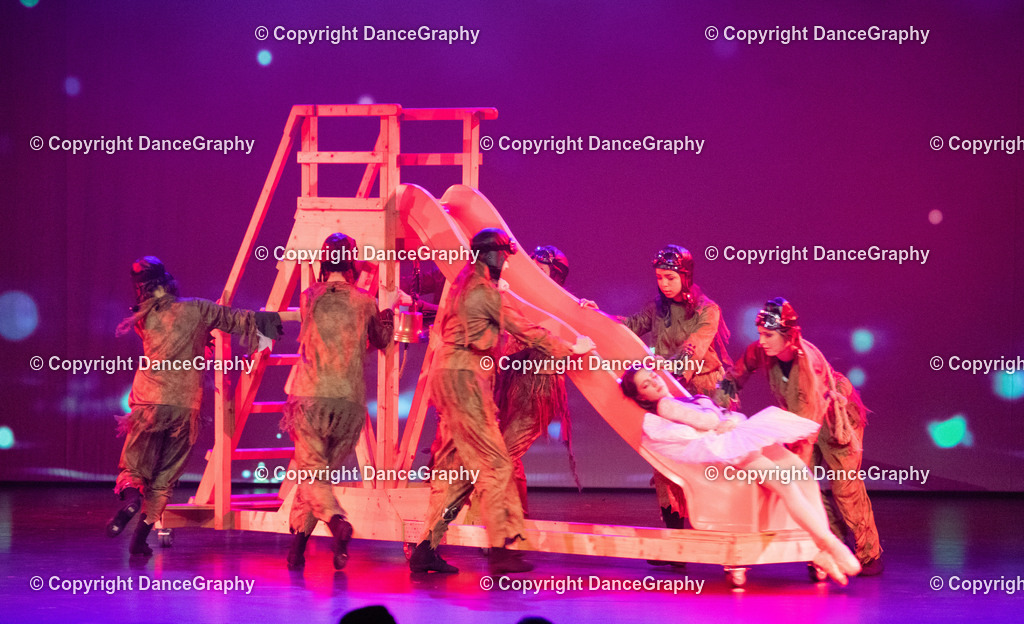 GPHY2333 | DanceGraphy - Realisiert mit Pictrs.com