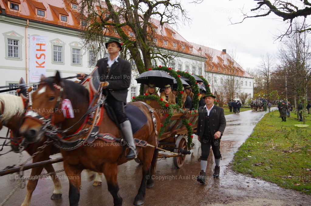 IMGP9351 | fotografiert von Axel PollmannLeonhardi Wallfahrt Benediktbeuern und Murnau, Fronleichnam, Fasching, Landschaft im Loisachtal und Benediktbeuern  - Realisiert mit Pictrs.com