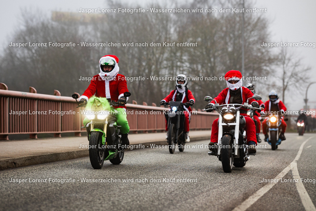 X-Mas Ride I Kiel I 2025 | Jasper Lorenz Fotografie - Realisiert mit Pictrs.com