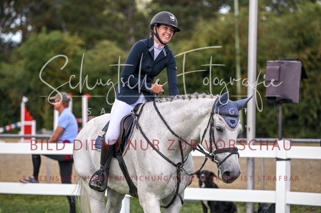 Schugtsche-Düren.2024-08.Amat.Springprf.L-121 | Schugtsche Fotografie - Realisiert mit Pictrs.com