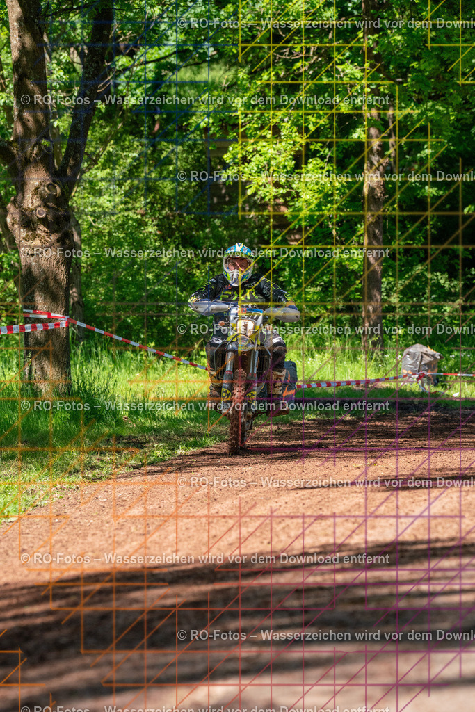 Wolfshausen 2 Lauf -528 | Sportfotografie von RO-Fotos: Motorsport, Motocross, Enduro, Laufveranstaltungen und Triathlon. Professionelle Fotos von Sportlern und Events. - Realisiert mit Pictrs.com