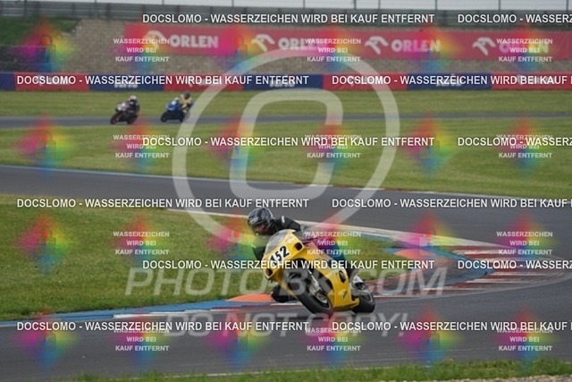2024_05_25_PBK_23109 | Sportfotografie; SlowMotion; Video; Rennstrecke; Hafeneger; Speer; Racing; RSE; BMW; CBO; Trackday; Motorsportarena; Hockenheimring; Brno; Most; Barcelona; Valencia