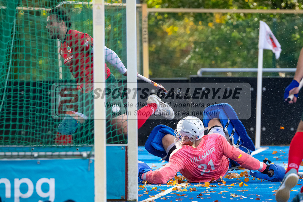 HK_20241019_107904 | 1. Bundesliga Herren Crefelder HTC - Nicolas Wellan Torwart ( GTHGC #21 ) , Masi Pfandt ( Crefelder HTC #77 )Großflottbeker THGC am 19.10.2024 CHTC, Krefeld ,
