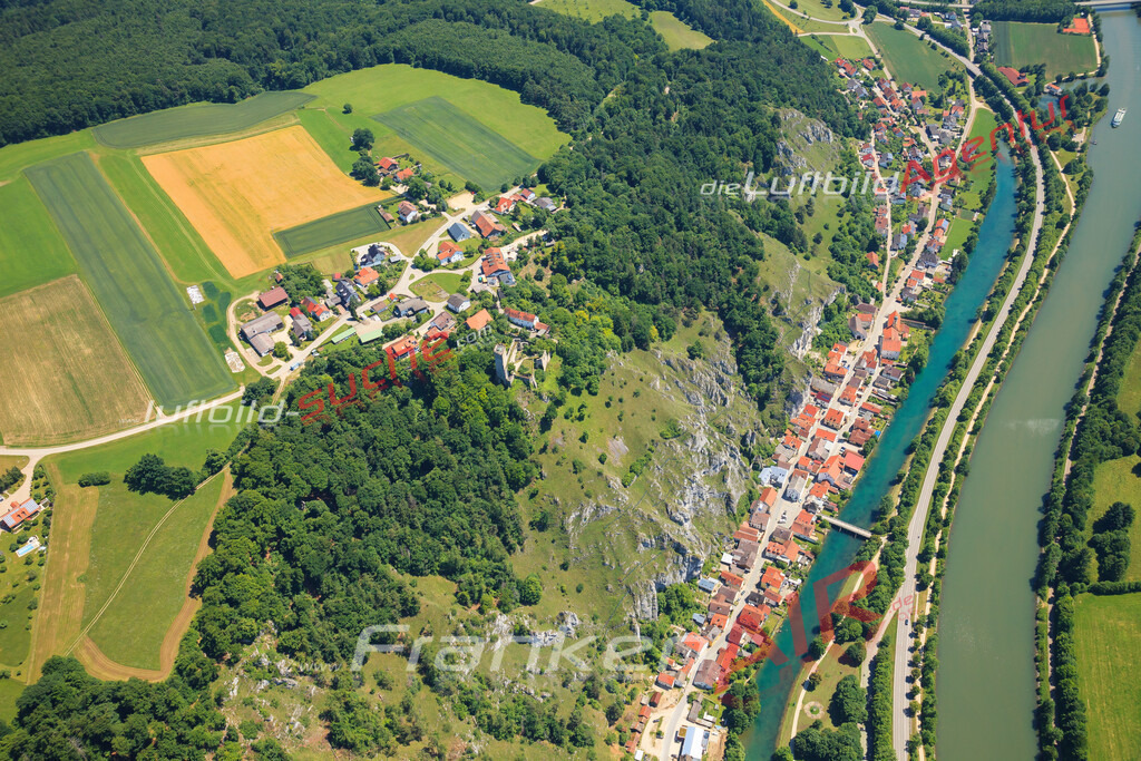 Luftbild von  Essing - Luftaufnahme wurde 2012 von https://frankenair.de mittels Flugzeug (keine Drohne) erstellt - die Geschenkidee