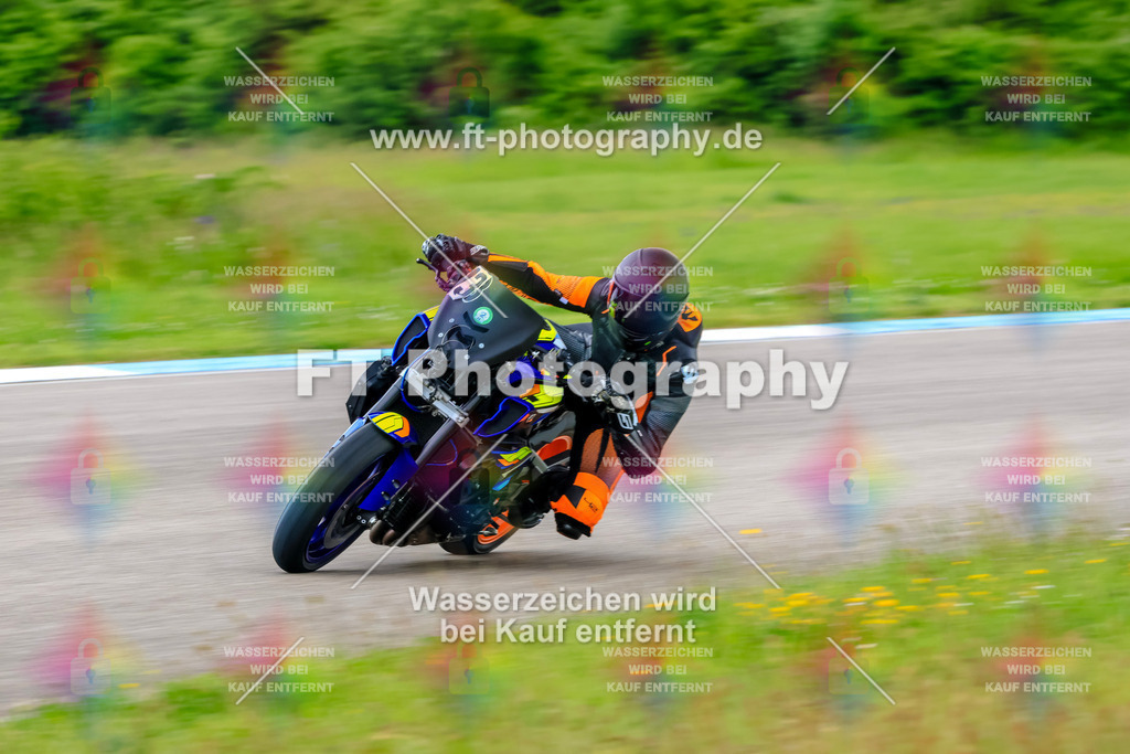 MotoTeam-3578 | Hier findet Ihr Bilder von Touristenfahrten auf der Nürburgring Nordschleife oder von anderen Veranstaltungen die ich besucht habe. Viel Spass beim Durch Schauen 