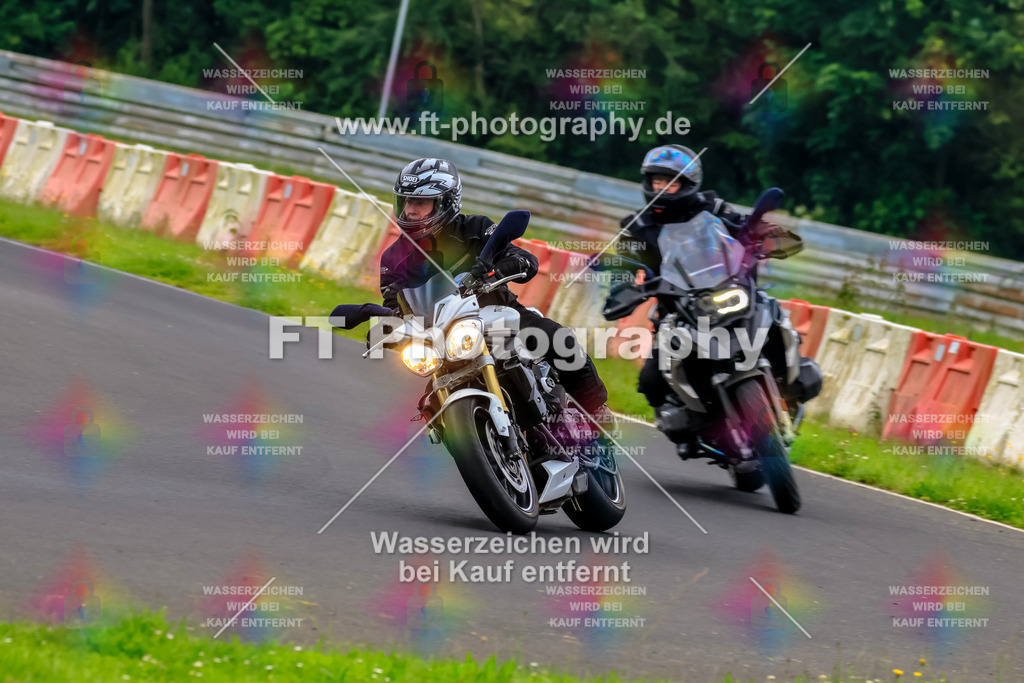 VBK-6812 | Hier findet Ihr Bilder von Touristenfahrten auf der Nürburgring Nordschleife oder von anderen Veranstaltungen die ich besucht habe. Viel Spass beim Durch Schauen 