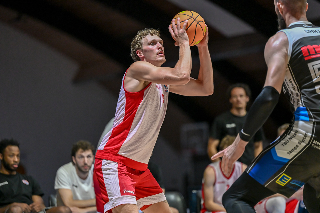 rsk_075 | Fotos von Basketballspielen aus dem Raum NRW fotografiert von Gero Mueller-Laschet und Daniel Schaefer - Realisiert mit Pictrs.com